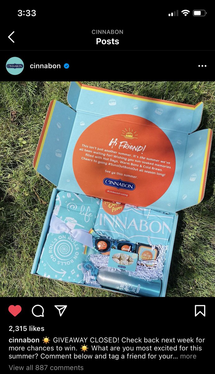 DELLE0004's tweet image. Who just won a summer swag box from @Cinnabon MUAHH!!!! 🥰 #superexcited #YASSSSSS #love #Lucky I cannot wait to get this!!! Thank you so much!!!! #SunsOutBonsOut #happy