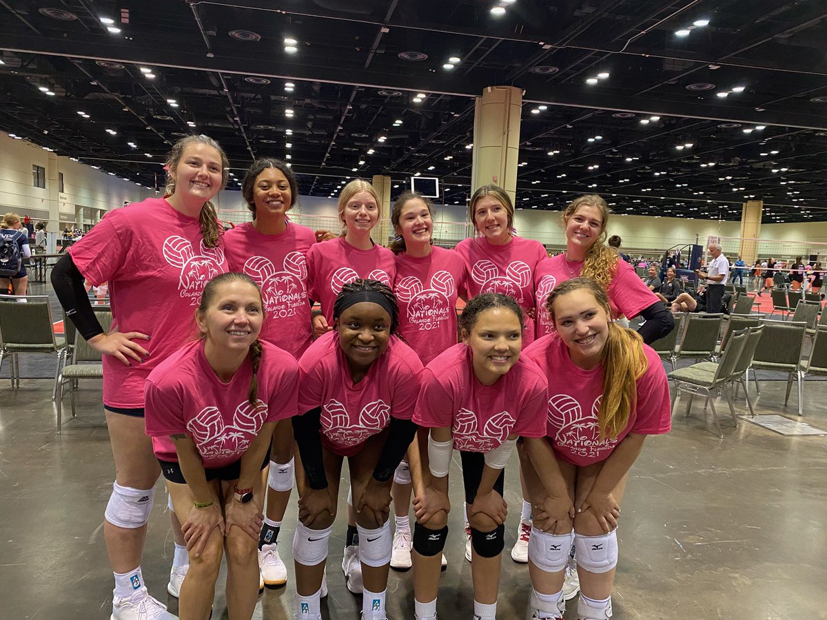 RCJRSOmaha's tweet photo. Congrats 18Red on going 4-0 on day three of nationals! Good luck tomorrow! https://t.co/up72ZuuNmz