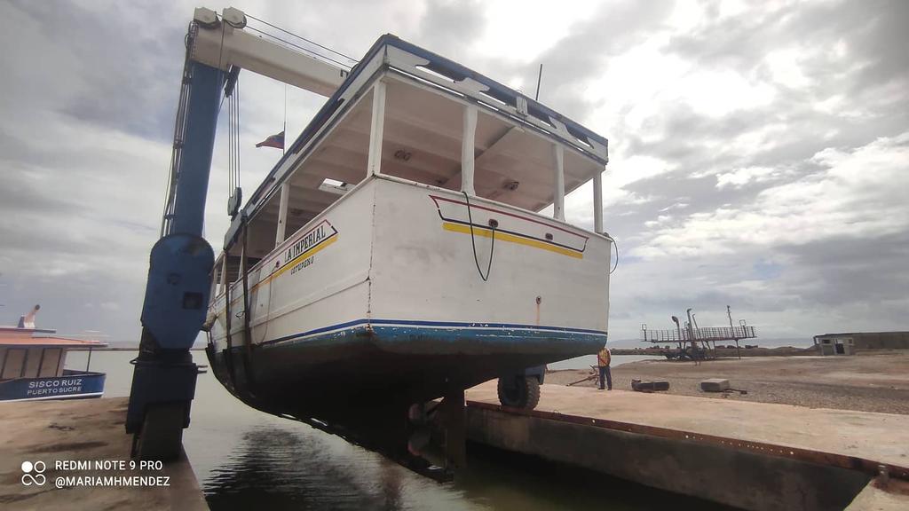 Navimca's tweet photo. Nuestros clientes siempre regresan 💪 Embarcación "La Imperial" está de regreso para su mantenimiento. 
_
_
_
_
_

#shiplife #boatwork #boatrepair #Cumaná #Venezuela🇻🇪 https://t.co/1PvR7Nfcvn