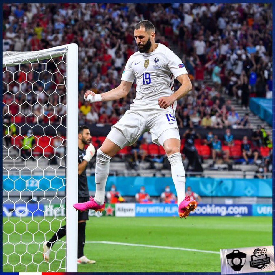 Footballogue's tweet photo. [#EURO2020] Karim Benzema est le deuxième meilleur buteur de cet Euro avec 4 BUTS ⚽️ ! ⚔️🇫🇷 https://t.co/vm1M1qJAQn