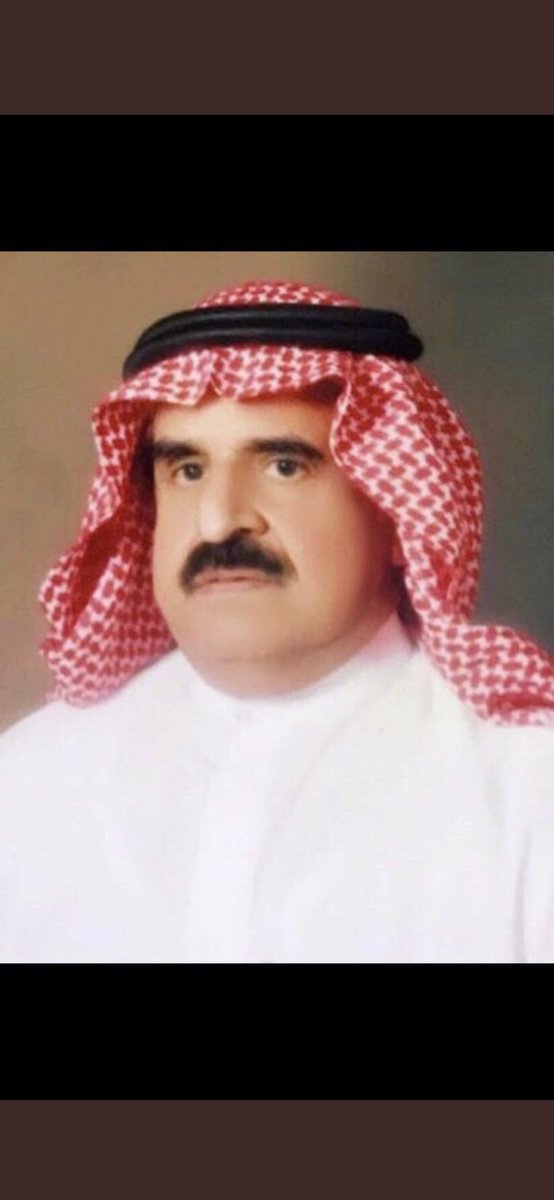3nyzahh's tweet photo. اول رئيس لبلدية عنيزة 1380 هـ
عبدالله المحمد العبد الجبار (المحيميد)
قام بفتح وتوسعة الشارع التجاري والحيالة امام سوق الذهب بمليون ريال 
ووجد معارضة ورفض واثار المشروع غضب بعض اهل عنيزة
نفذ هذا المشروع وانتقل الى ابها 
توفي رحمه الله في الرياض مطلع 2017
#ذكريات_اهل_عنيزة https://t.co/M8pZ1JbR7E
