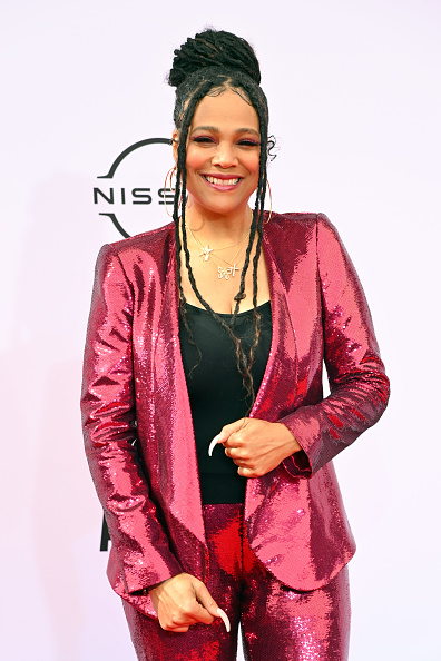 Happy birthday to Monie Love! Which song has her best verse? 