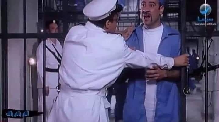 داخل الصيف أمبارح وعايز الشتا النهارده. 
أتحرقت شوية
#الشتاء_العاجل