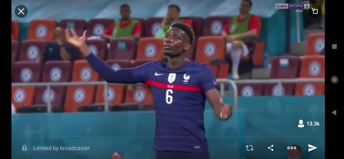 ekoechil's tweet photo. King Pogba celebration https://t.co/Lm3OPgsQGi