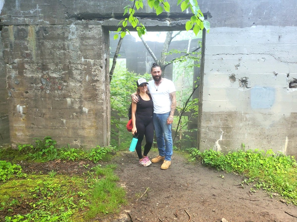 Want to explore the secret ruins? Come join us! 
Hikes going all summer - NY - every weekend 😎  Follow link below to book tickets!⁠
.⁠
.⁠
.⁠
.⁠
bornwild.rocks/day-trips-2/se…⁠
.⁠
.⁠
.⁠
.⁠
.⁠
#NYdaytrips #woodstockadventures #NYadventures #thingstodoinwoodstock #travelinspo