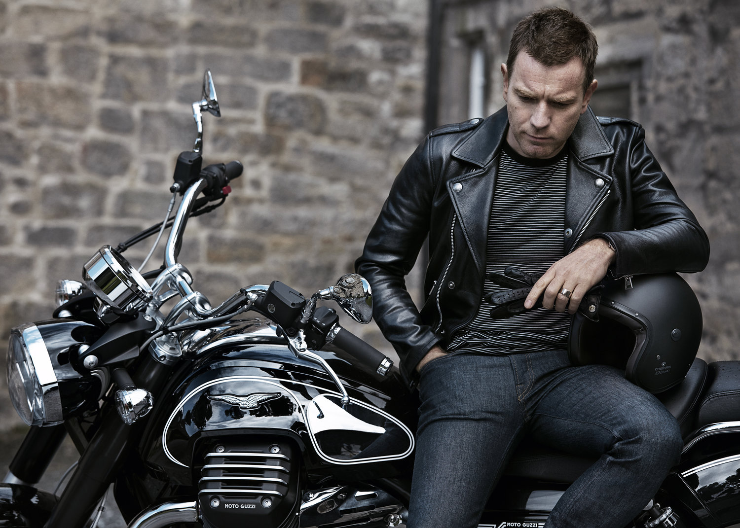 Ewan Mcgregor Daily Cheers To My Favorite Bike Enthusiast Worldmotorcycleday T Co Rowhaumykb Twitter