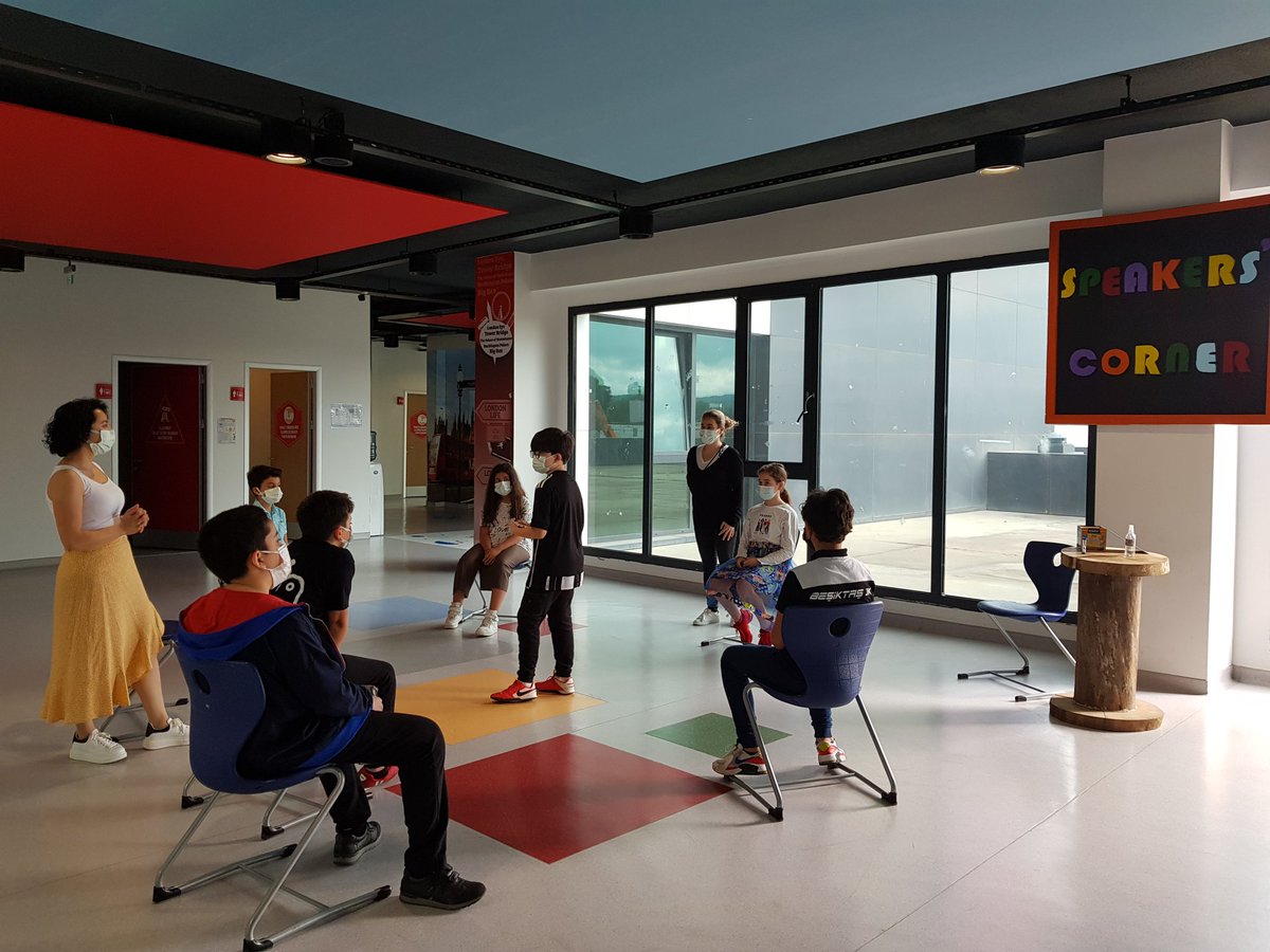 Today, we have played a memory game with 5th graders 🧠👀used photographic memory and asked questions each other 🖼📌💯
<a href="/BkOmerli/">BK Ömerli Kampüsü</a> <a href="/ForeignOmerli/">BK Omerli Primary FLD</a> @mduranoznacar <a href="/HerdemOguz/">Oğuz Herdem</a> <a href="/ErisKurtoglu/">teacheriskurtoglu</a> #SpeakersCorner #brainbox