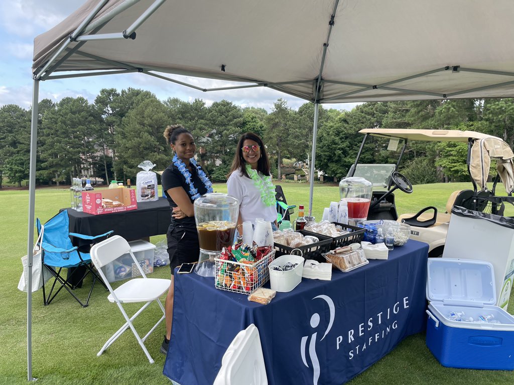 ATPConnect's tweet photo. Making our rounds to @IDR_INC @prestytweets Thanks for keeping the players fueled up! #ATPCIOGolf https://t.co/FrKbhdk8fF