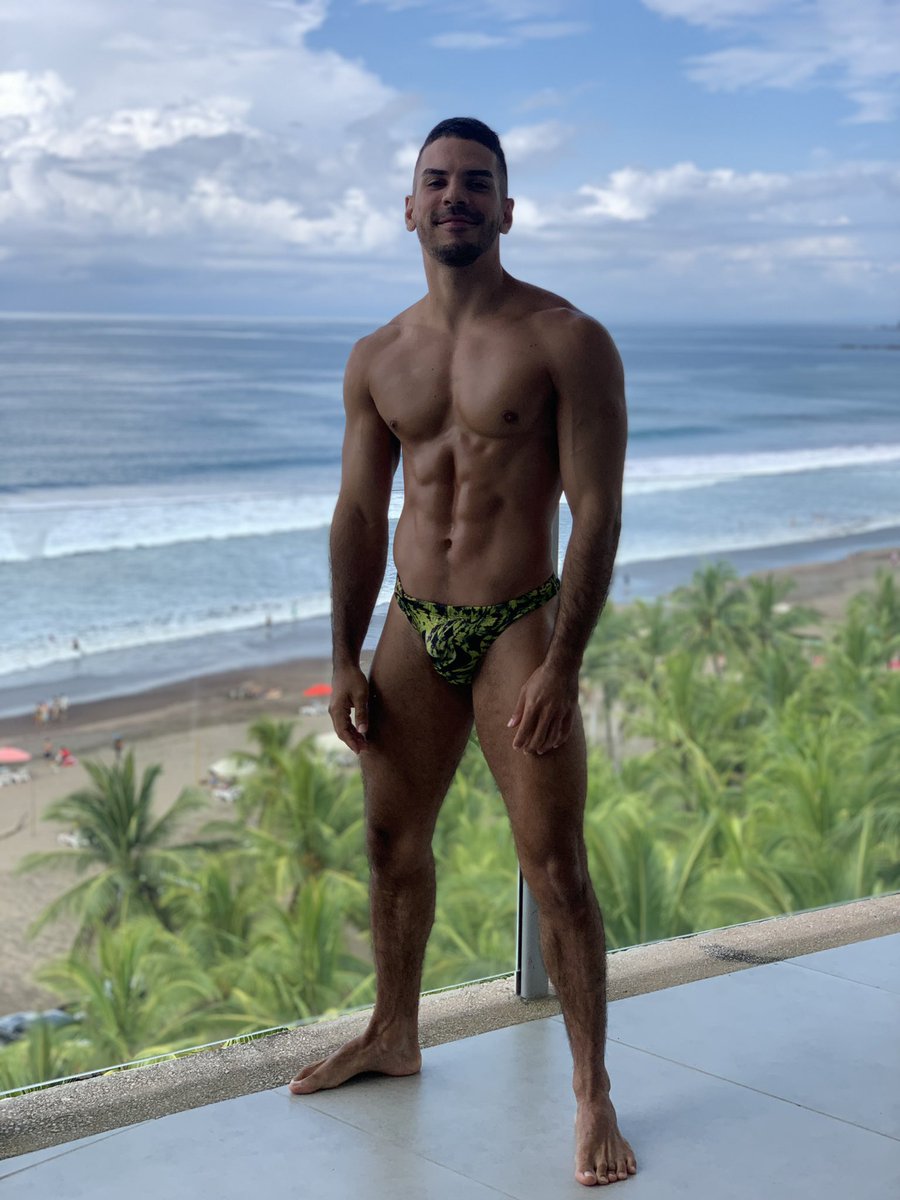 Templodeafrodit's tweet photo. 🤪🤪 https://t.co/oz59YWGogj