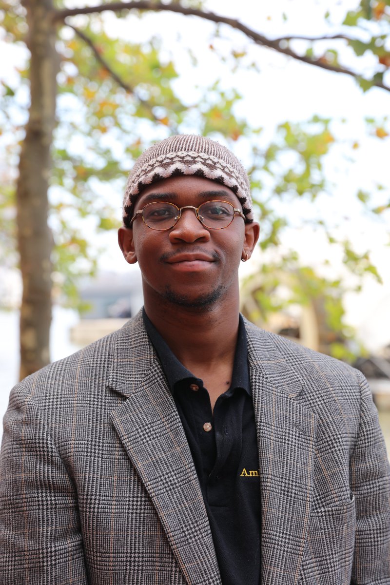 MSMU's tweet photo. Michael Sewa Gunn, C'21, plans to pursue a Master of Legal Studies degree at American Univ. Washington College of Law. βThe Mount has equipped me with many educational and actionable skills that will enable me to excel in any work or post-undergraduate setting.β #MountGradMonday https://t.co/D9javTYhLH