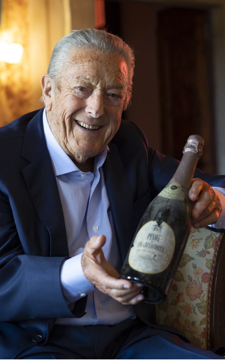 FranciacortaInternational tweet media