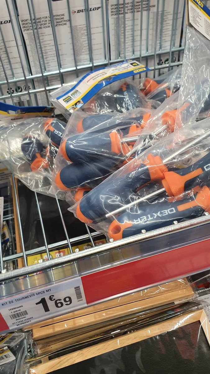 pierrelaurent62's tweet photo. Les tournevis Dexter de @leroymerlinfr sont dans le coin des bonnes affaires chez @CarrefourFrance a 1,69 € les 6 ! #pascher @Dauvers70 https://t.co/OCsv7BVYmL