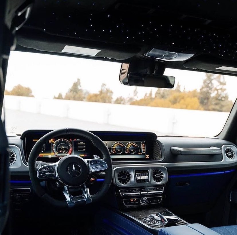 Justbillionaire's tweet photo. Mercedes G63 🌴 🌌 https://t.co/m0fu6goksT