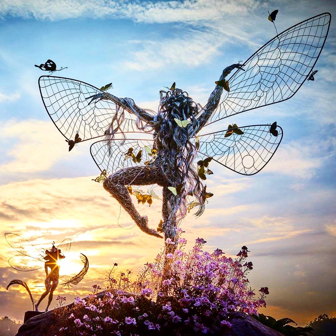 photo Simple Fairy Wire Sculpture fantasywire fantasywireltd twitter