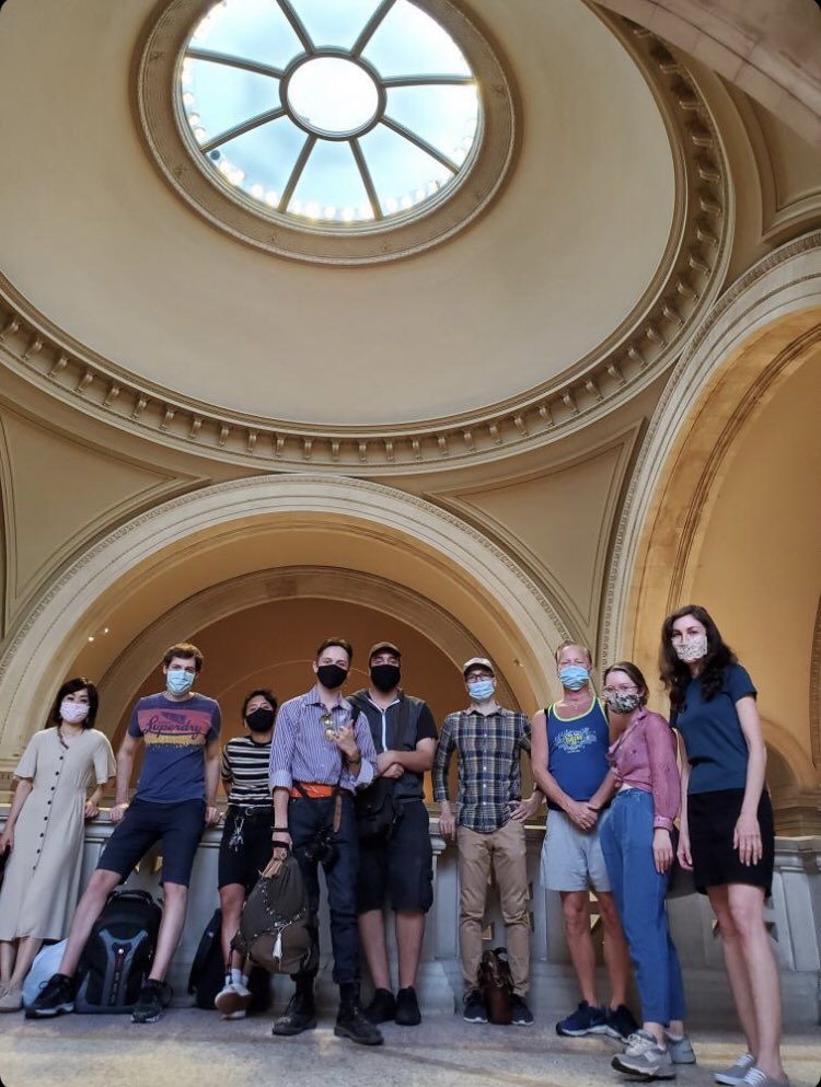 mrwilliejimenez's tweet photo. Another great day hanging with artistsofthemet. #metsketch #nycsketch #museumsketching #sketch #drawing #pencildrawing #art #artmuseum #metropolitanmuseumofart #museumofart https://t.co/qFXMN8qZcn