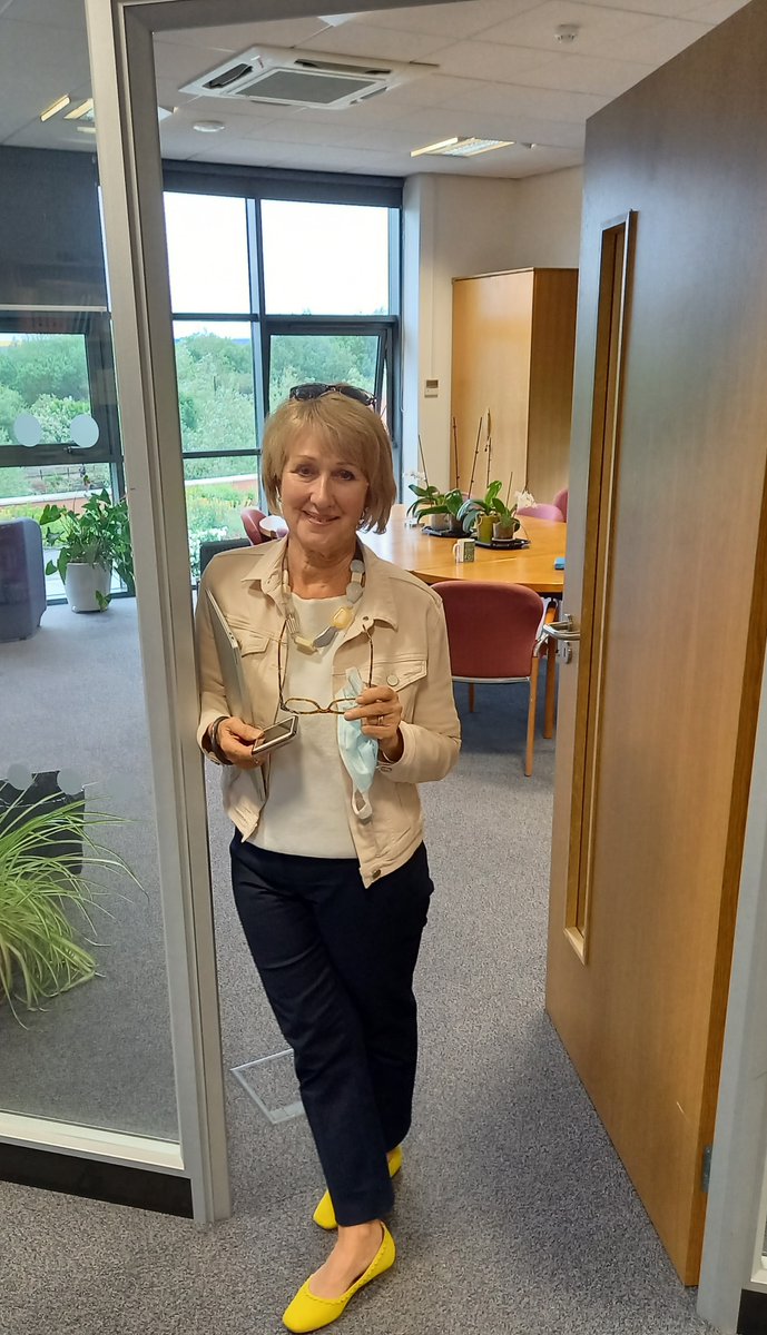 👋 Our Chair Chris Booth-Mayblin came to the office for the first time this afternoon for a quick visit 😀

☀️ Adding a touch of brightness to an otherwise gloomy day 🌧️

🤝 Jo and Akhlaq were delighted to meet her in-person, keeping in line with Covid-19 protocols 😷