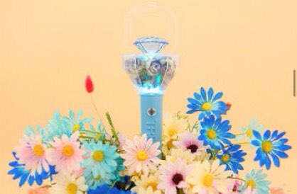 Minjae_GA_Deals's tweet photo. 🇵🇭PH GIVEAWAY🇵🇭
TREASURE OFFICIAL LIGHTSTICK

🎁 2 winners

💎 like, rt &amp; follow
💎 reply the following:
➖"you're so special treasure"+ #MinjaeGotMyBack 
➖tag @.treasuremembers + 5 moots
➖fave pic of treasure

📅 June 21, 2021 10pm
Winner will be picked thru pickaw https://t.co/zdmtdHSaeI