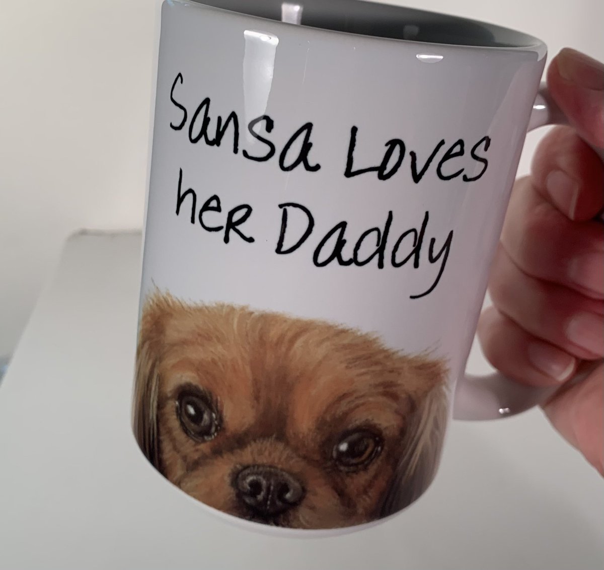 ArtByJulene's tweet photo. Cute Daddy’s Day Gift! https://t.co/qSPfjtomgE #cavalierkingcharlesspaniel #rubycavalierkingcharles #FathersDay2021 #cavalier #cavaliersoftwitter #dogsoftwitter #dogs #dogsofinstagram #doglovers https://t.co/JvL8SeKRZ5