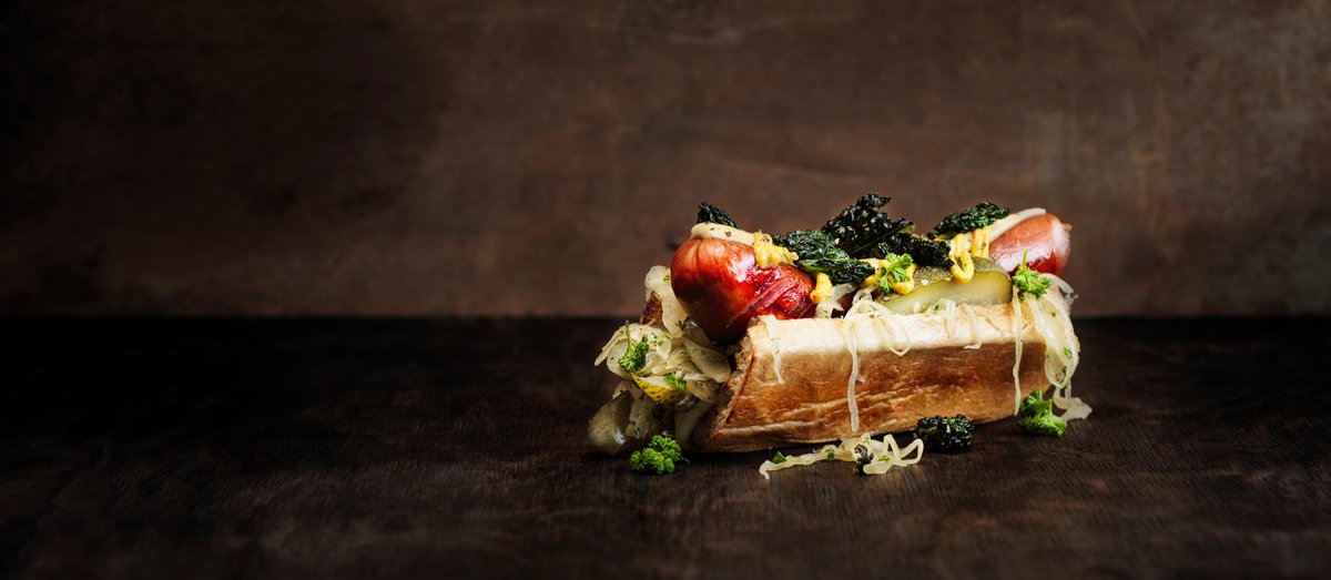 New habits require new solutions. This summer, we’re proud to introduce the winter ski resort success concept “Korv &amp; Carve” to some of Sweden’ favorite summer holiday locations – “Korv &amp; Bread”.  🌭 bit.ly/3qcmG1I #hkscan #hkscansweden