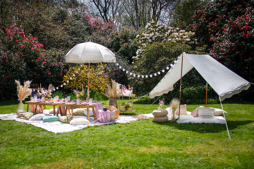 TreserenC's tweet photo. The gardens at Treseren are the perfect backdrop for the ultimate garden party, as a continuation of your #wedding #celebrations !
Made even better with a beautiful #alfresco dining experience created by Briony @dinewithiris
https://t.co/cNjFlgMunN
#smallweddingvenue https://t.co/1CLWLpdy1z