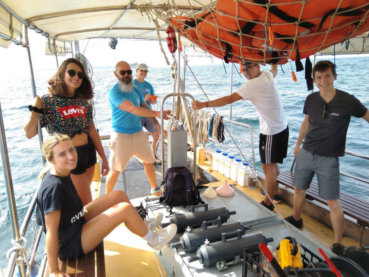 CIMrovinj's tweet image. It&apos;s #OceanSamplingDay2021 today! A research campaign where marine biologists worldwide sample surface waters and DNA on the same day! Our scientist sampled surface waters and DNA in #Rovinj on our long term station to assess marine microbiome diversity.