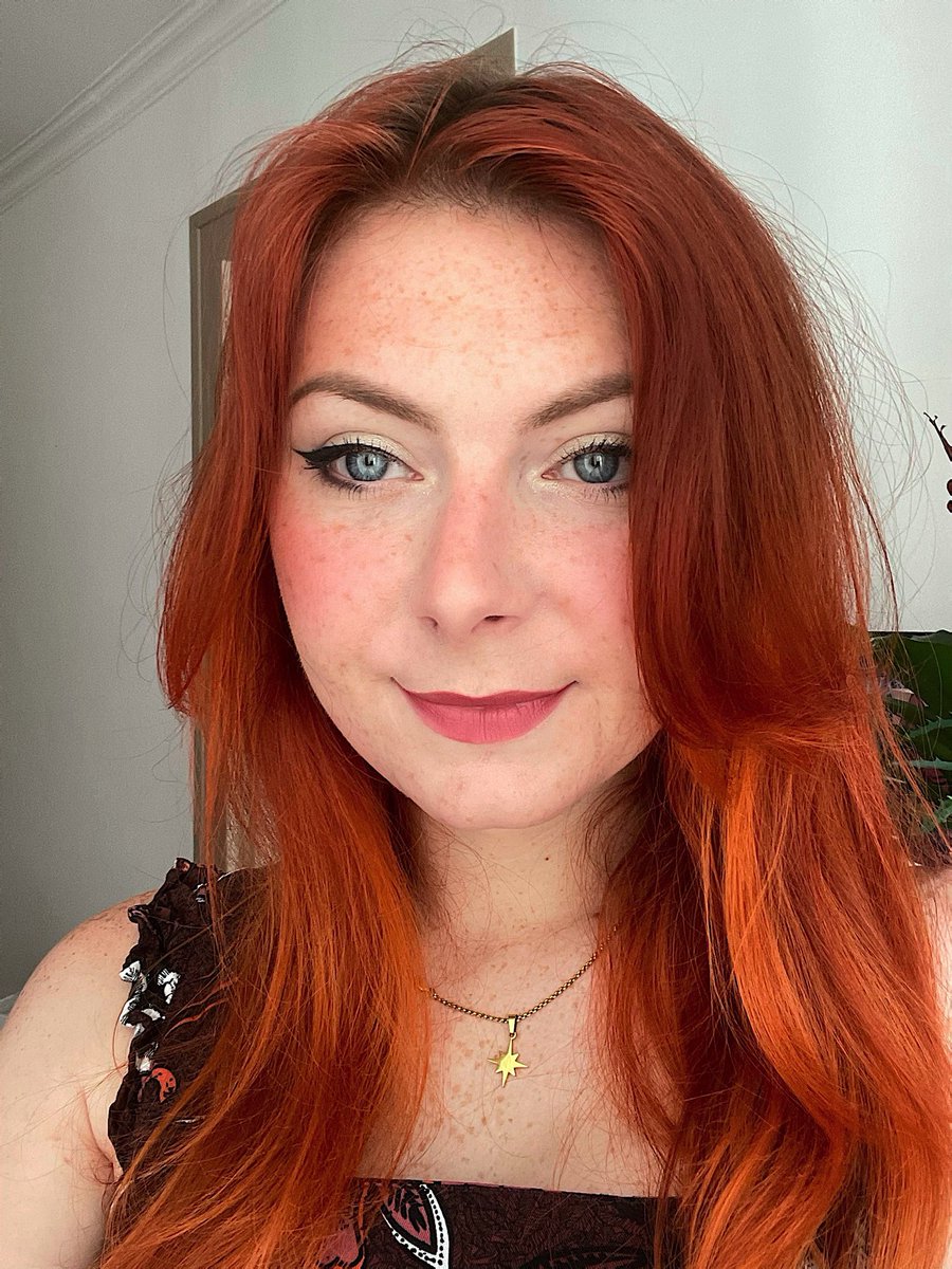 RenardeElfique's tweet image. Je met pas de filtre , plus ça va plus je me kiffe sans prendre 15 photos différentes et mettre de filtre !