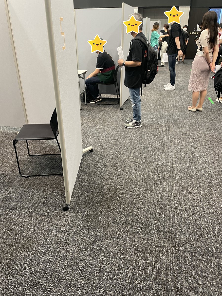 polygonmagic's tweet photo. 職域接種本格化初日の今日、ポリゴンマジックグループも会場となり、グループのスタッフ、舞台のキャストさん、スタッフ、お取引先、ご近所の企業様など、多くの皆さまと希望者によるワクチン接種を実施しました。一日も早く、感染が終息しますように。 #COVID19 https://t.co/7STkdlRjCr