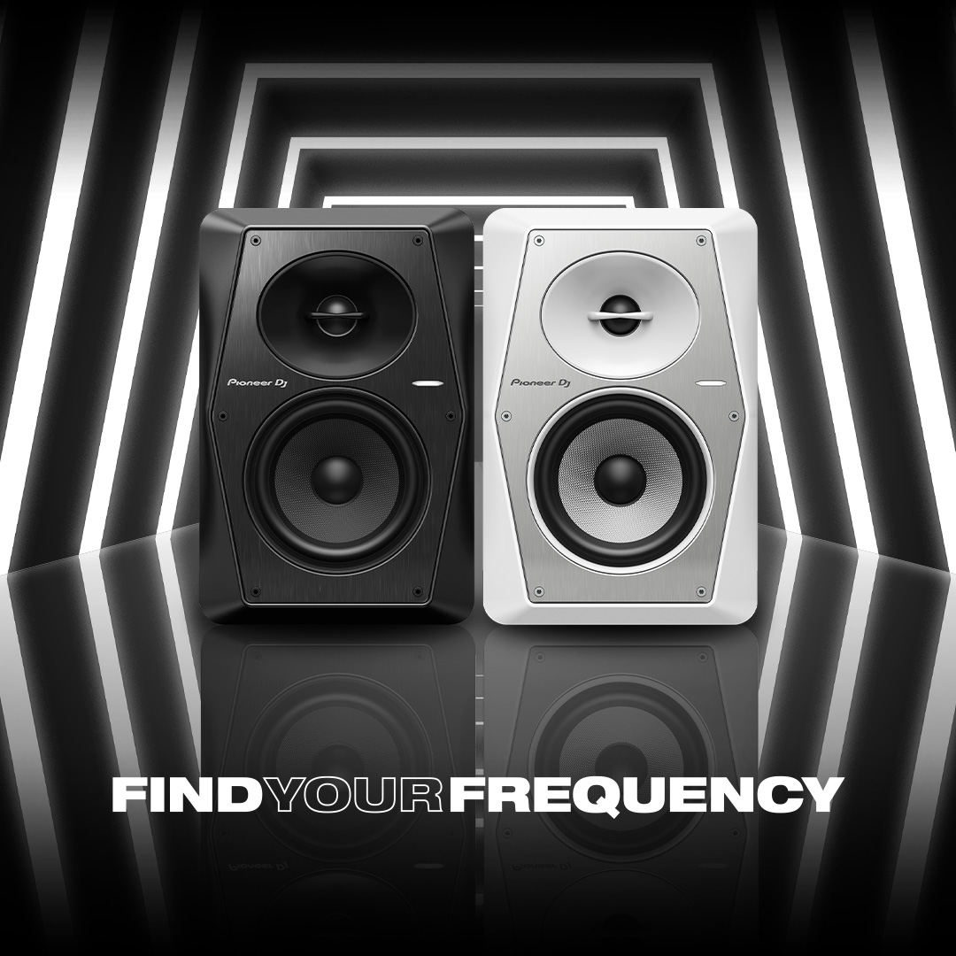 Pioneer DJ  realizará mañana martes un webinar gratuito para explicar las bondades de sus monitores Pioneer VM Series

tecnologiadj.com/webinar-pionee…