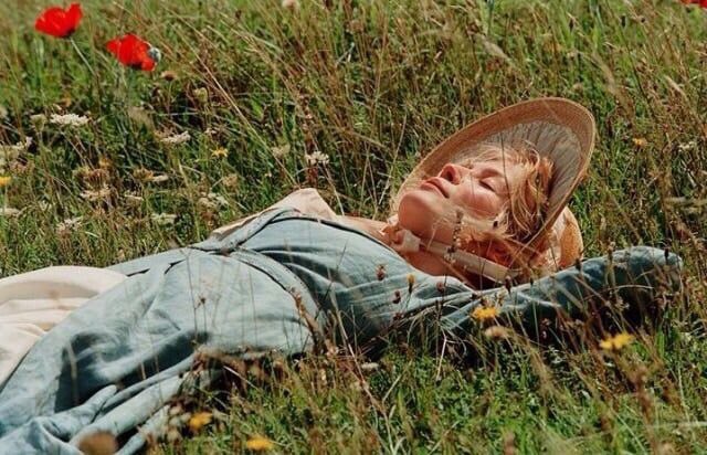 biglttlefleabag's tweet photo. summer in period films https://t.co/CpocPmErsJ