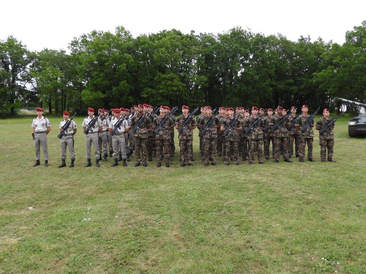 CFIM11BP_6RPIMa's tweet photo. La cérémonie de fin de formation des sections du 1er RCP, du 3e RPIMa, du 8e RPIMa et du 1er RHP s’est déroulée le 17 juin 2021 au CFIM11e BP-6e RPIMa. Quatre très belles sections qui ont marqué par leur excellent état d’esprit
#1RCP #3RPIMa #8RPIMa #1RHP
#CFIM11BP6RPIMa https://t.co/Vdahh1W6c1