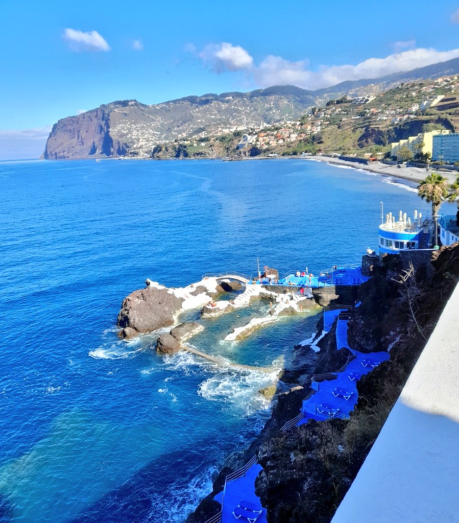 SilviaCorreia05's tweet photo. Happy Monday!
First day of #summer 🌞🌊⛱
Let the summer begin...
#LavaPools #DocaDoCavacas #PraiaFormosa #Funchal https://t.co/sDRFnxTkmX
