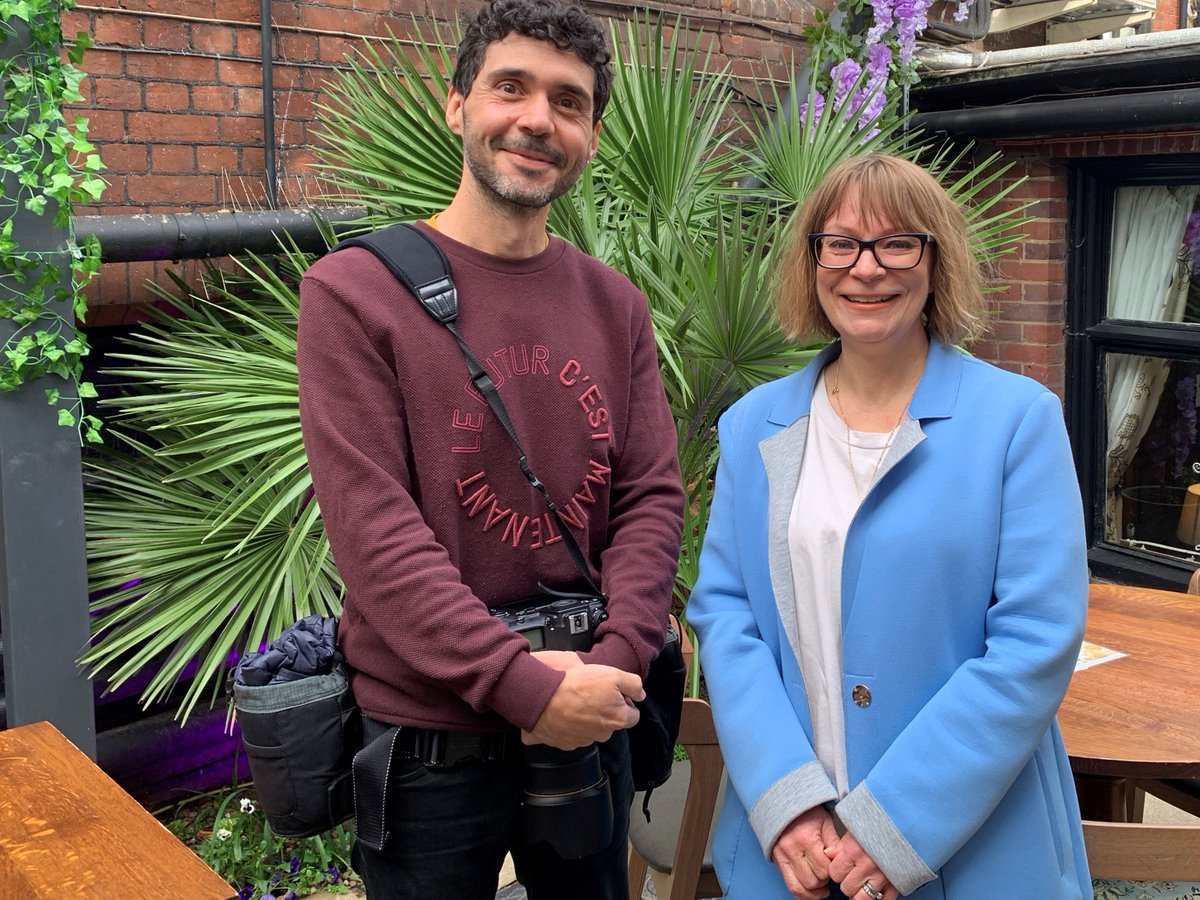 MaidsHeadHotel's tweet photo. Great to see the lovely Mel from @VisitNorwich today and to welcome Christian from @BELLEEUROPA to our fine city, thank you for staying. We hope you have enjoyed your visit to Norfolk this weekend. https://t.co/vBQQK0qEFs