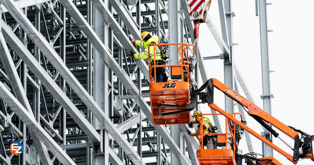 ezerectors's tweet photo. We're taking quality and safety to new heights! Visit our website to see how we do it: https://t.co/4AzQxwlJMq

#rackinstall #materialhandling #steelbuildings #steelerectors https://t.co/zFRGiWUUbC