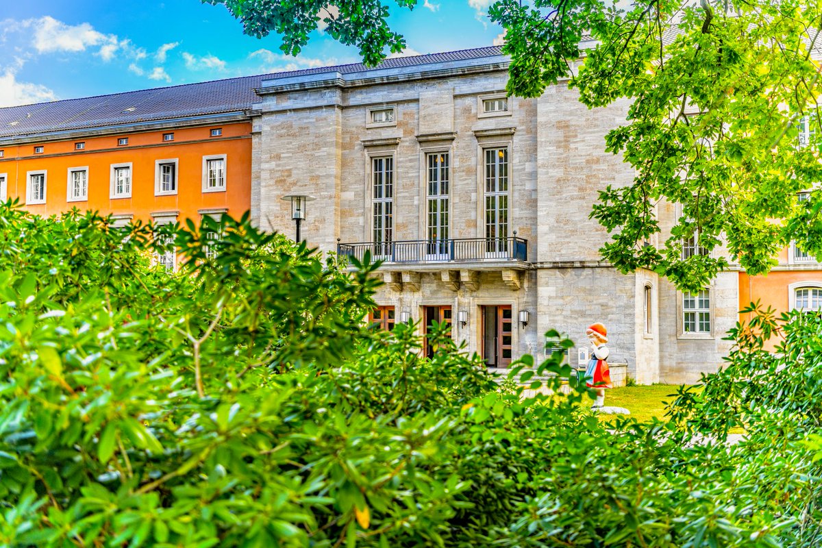unipotsdam's tweet photo. 📢 Der erste https://t.co/TtuVm9sp5y findet schon morgen am Campus Griebnitzsee statt!
❗️ Anmeldungen für die letzten freien Plätze sind heute noch unter https://t.co/2uw0UYSVsS möglich ❗️
#30jahreUP #UPtalks #Anmeldung #Griebnitzsee #Potsdam https://t.co/HJZLbJDvYq