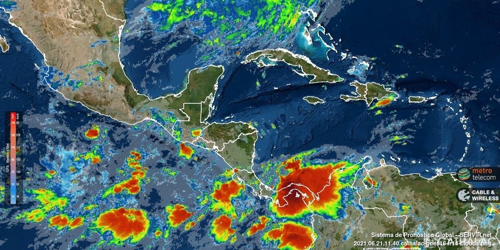 🟢La Onda Tropical N°7 ya  ha salido de Panamá, tras su paso va dejando un rastro de inestabilidad sobre el país.
#Hidromet <a href="/Etesatransmite/">ETESA</a> prevé para las próximas horas en la Región Metropolitana continuidad de lluvias. Celdas de tormentas en Azuero y Colón.
Imagen:#Cathalac