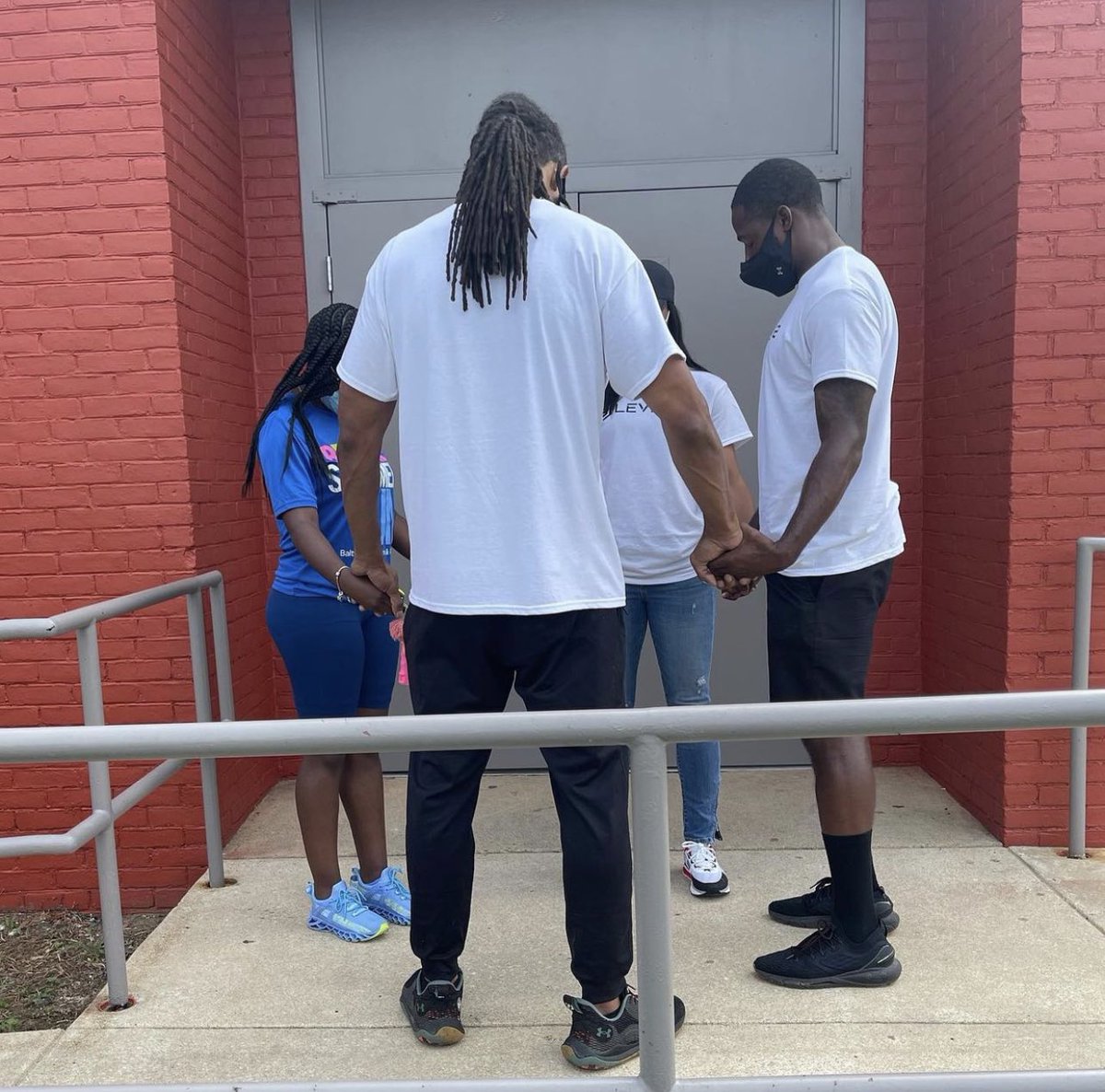 Torrey Smith (@torreysmithwr) on Twitter photo The start of something special in West Baltimore! <a href="/level82org/">LEVEL82org</a> <a href="/RecNParks/">Baltimore Rec & Parks</a> <a href="/AaronMMaybin/">Aaron Maybin</a> The start of something special in West Baltimore! <a href="/level82org/">LEVEL82org</a> <a href="/RecNParks/">Baltimore Rec & Parks</a> <a href="/AaronMMaybin/">Aaron Maybin</a>