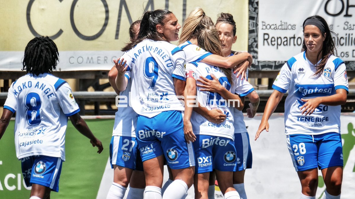 Jacfotografo's tweet photo. La fotogalería de la UDG Tenerife ante el Rayo Vallecano - https://t.co/dugB7Cdlym https://t.co/6Ivj6CaWcX https://t.co/56qyMX9cDc