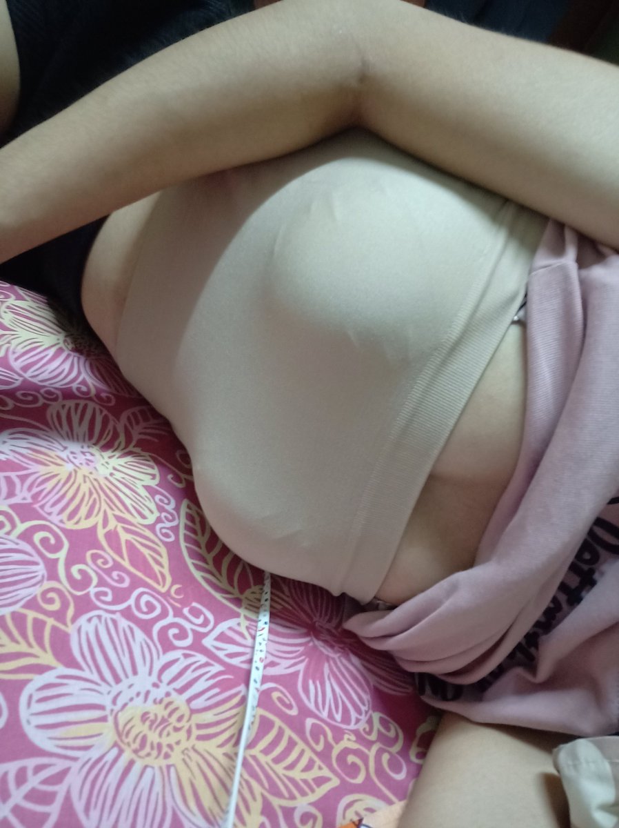 Alone55733839's tweet photo. ป่ะ อาบน้ำกัน .. https://t.co/HuWa8WXbni