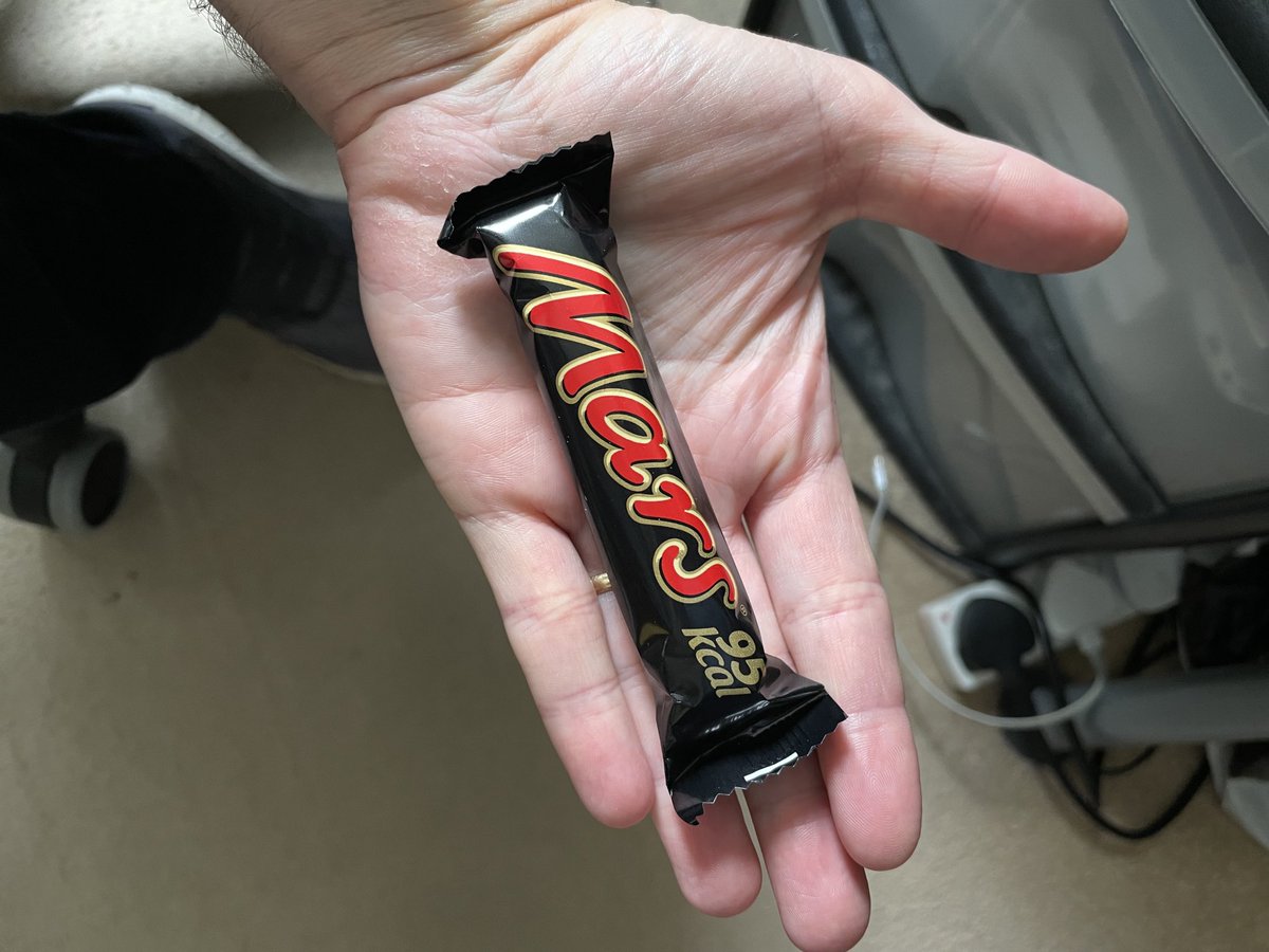 HomesChristineH's tweet photo. This Mars Bar would almost certainly not help you work, rest and play all day. Online food shopping travesty #scalefail https://t.co/zhWTWVTifu