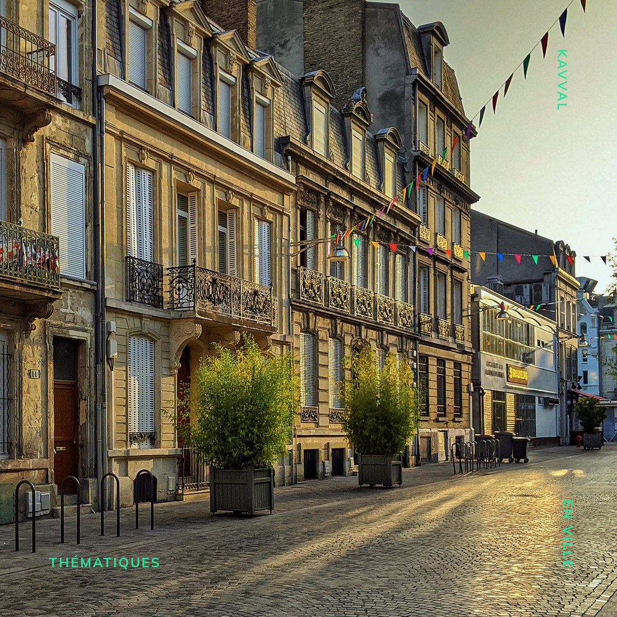 Finishers_com's tweet photo. 🔎 THÉMATIQUE DE RECHERCHE 🔍
🏙 En ville 
Sillonner les rues sous les acclamations de la foule, (re)découvrir des paysages urbains, longer des monuments historiques... Déjà plus d'une centaine de courses référencées pour cette thématique sur Kavval !
#Kavval #ParsCourirLaVille https://t.co/phhi42wpoP