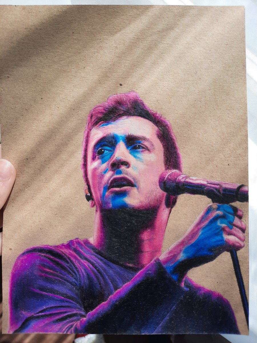 MamaImaccward1's tweet photo. That's my first portrait with coloured pencils (I tried)
#tylerjoseph #cliqueart #twentyonepiots https://t.co/dclXNgBm83