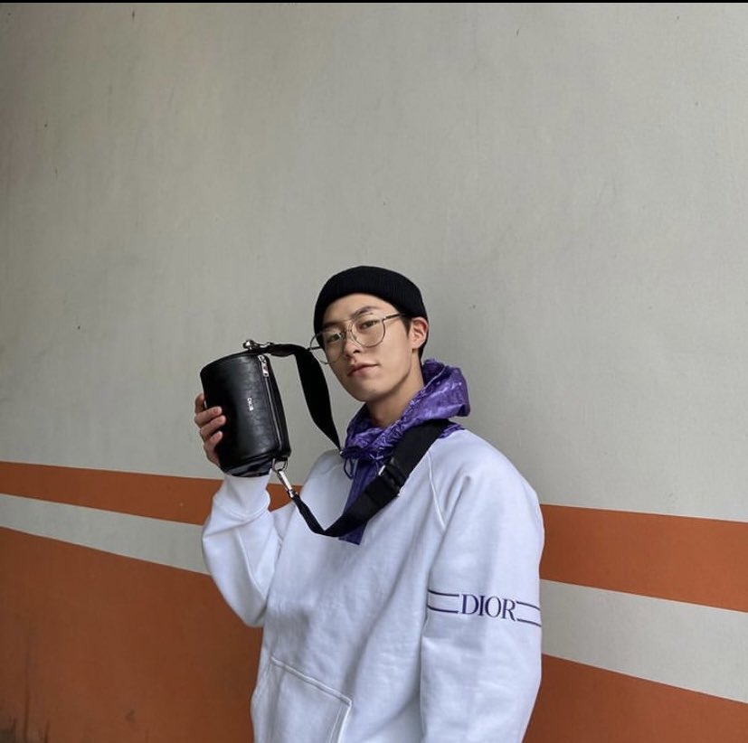 xxx_nunju's tweet photo. 이렇게라도 손민수 할게 저화질 손민수..
마지막 사진 나랑 같이 사진 저화질 손민수 하실분 쓰세여 https://t.co/mXpsbDTJN3