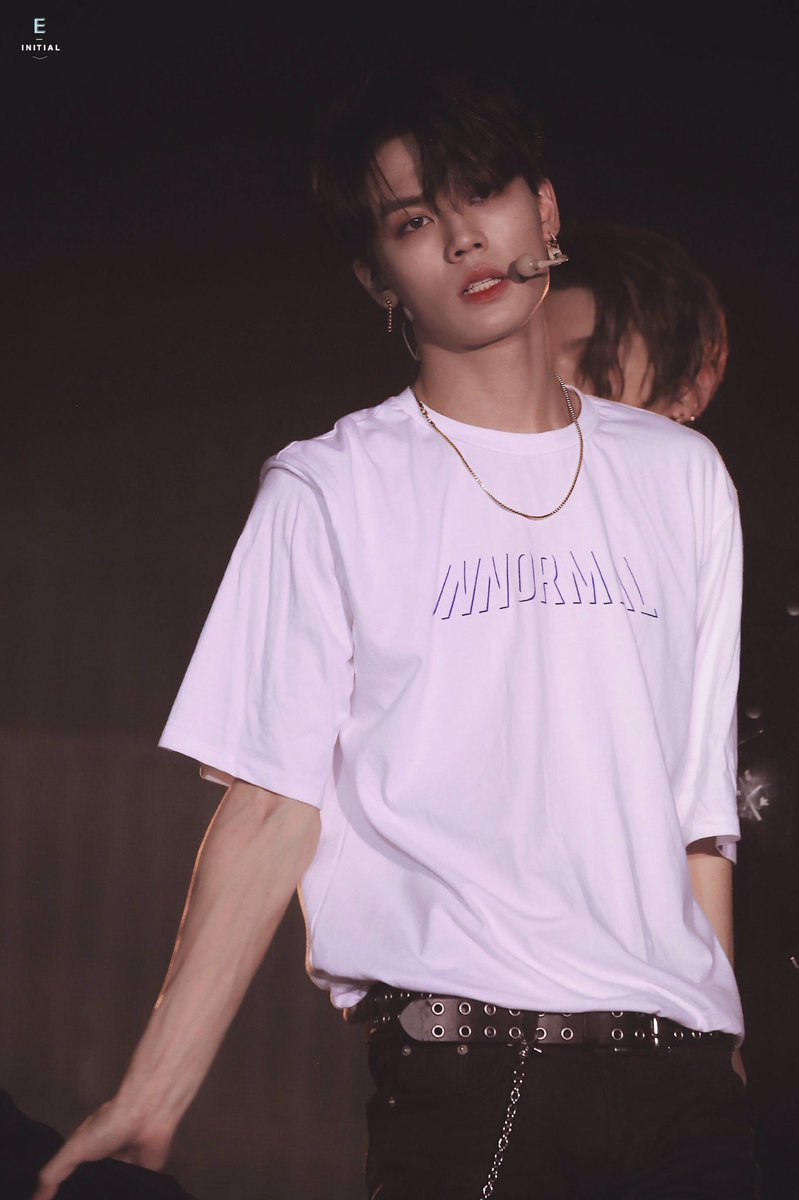 no twt crop for this yanjun 🖤