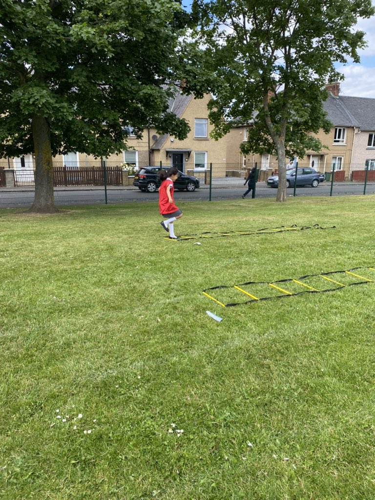 MissGillenBPS tweet media