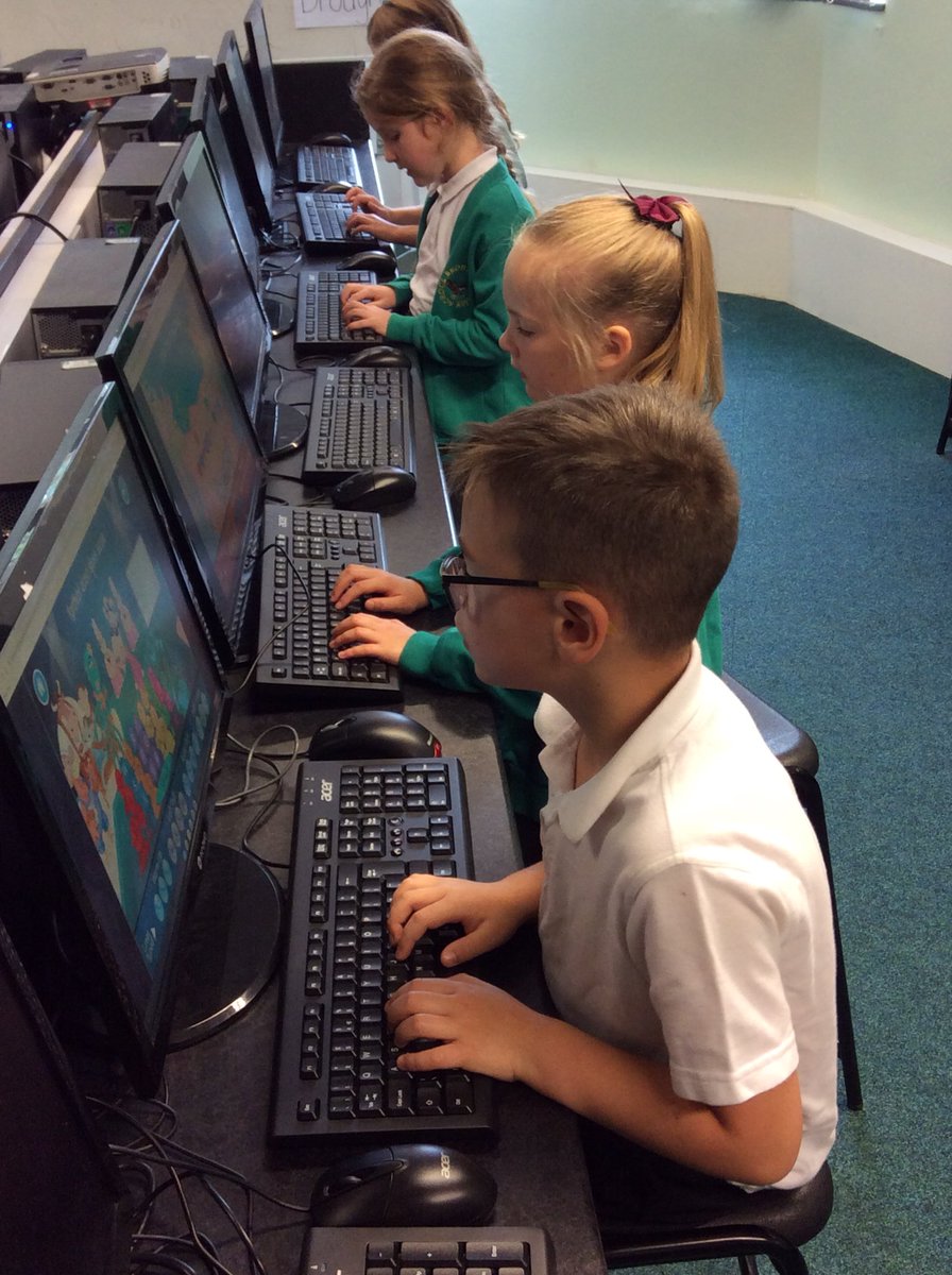 BroughPrimary's tweet photo. Y2- Working really hard on our level two typing skills 💻 Well done Year 2! #dancemattyping https://t.co/VdUXKBaSGW
