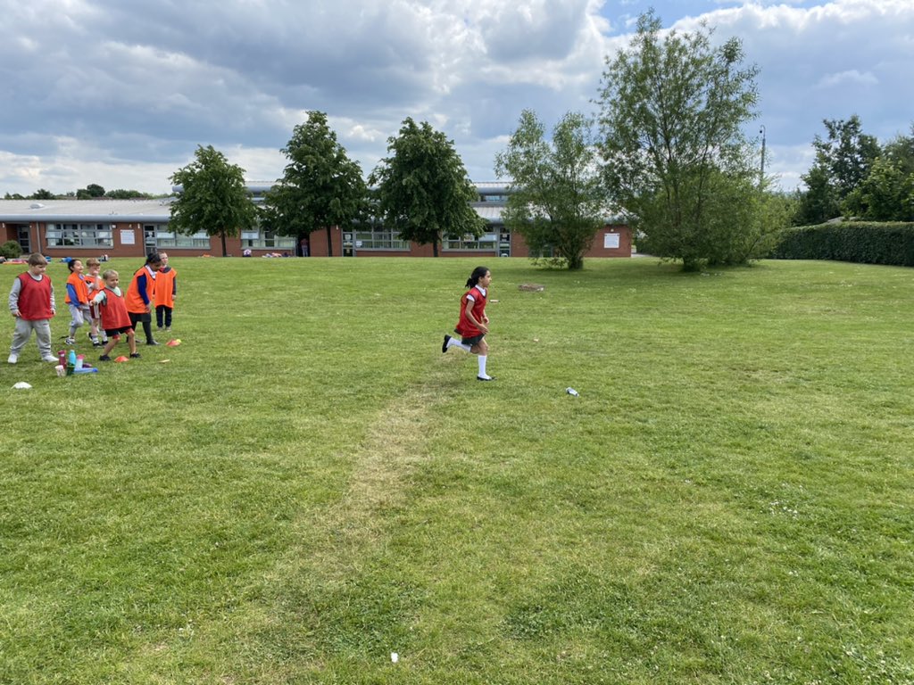 MissGillenBPS tweet media