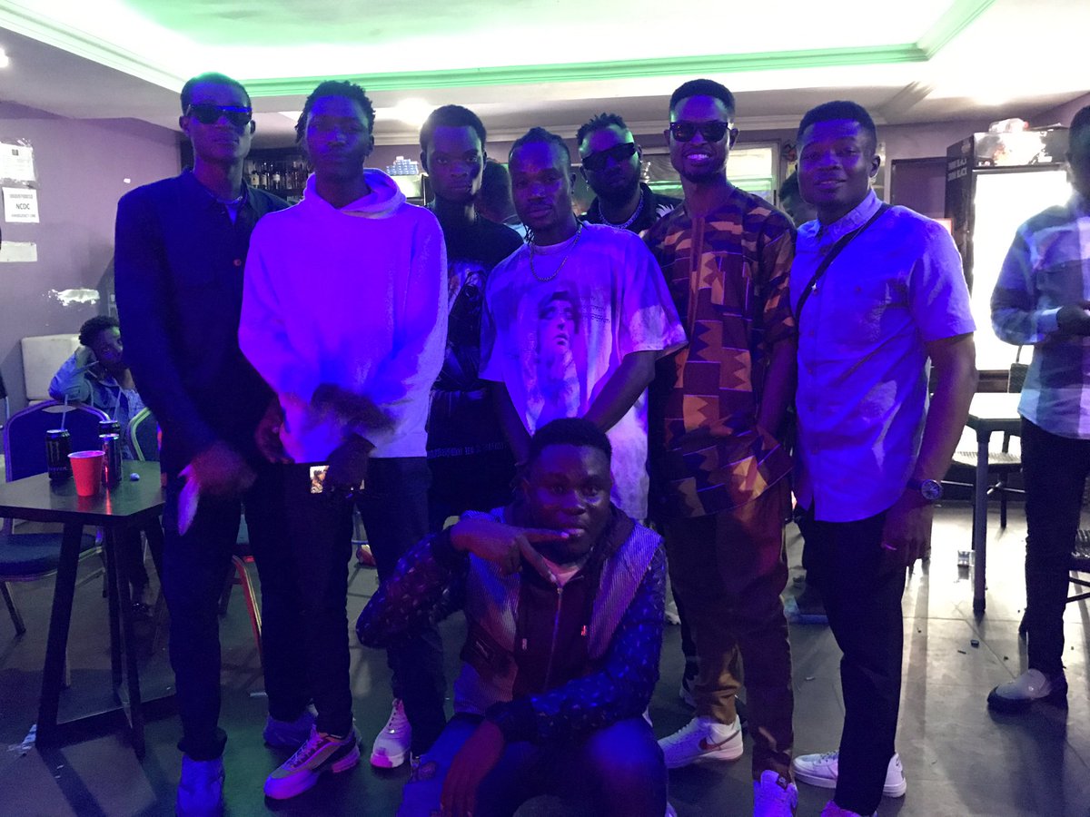 ArtistesOnTheGo's tweet photo. About Last Night at #TimeOutWithAOTG 
Thank you akure🙏 Thanks to everyone that turned up and to those that couldn’t make it due to diffrents stuffs. We all made history together 😍💯
@MrLummie @ajii1201 @mcolumiko @AkureHowFar @Ifeoludavies @officialnath_ @Damie_Irie https://t.co/VOjr8tF4xO