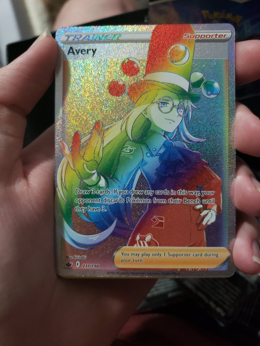 HOLY SHIT ITS GAY AVERY