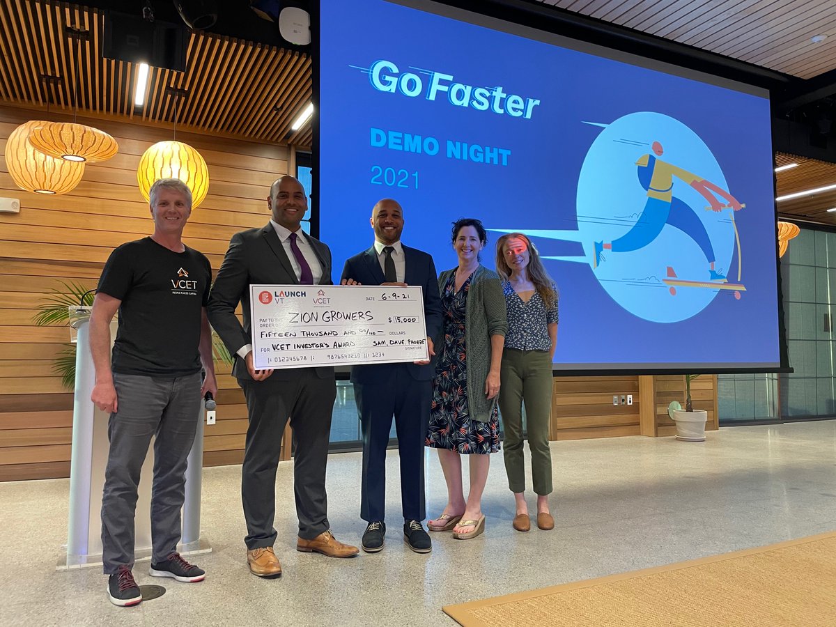 VCET's tweet photo. 🎉And the @VCET Investors’ Award of $15k goes to….
@LaunchVT winner, Zion Growers! After a 10 week accelerator program, this industrial hemp processing startup won a well deserved award and capital that will help them #ScaleHere in #VT! https://t.co/5sLHOhJRpL