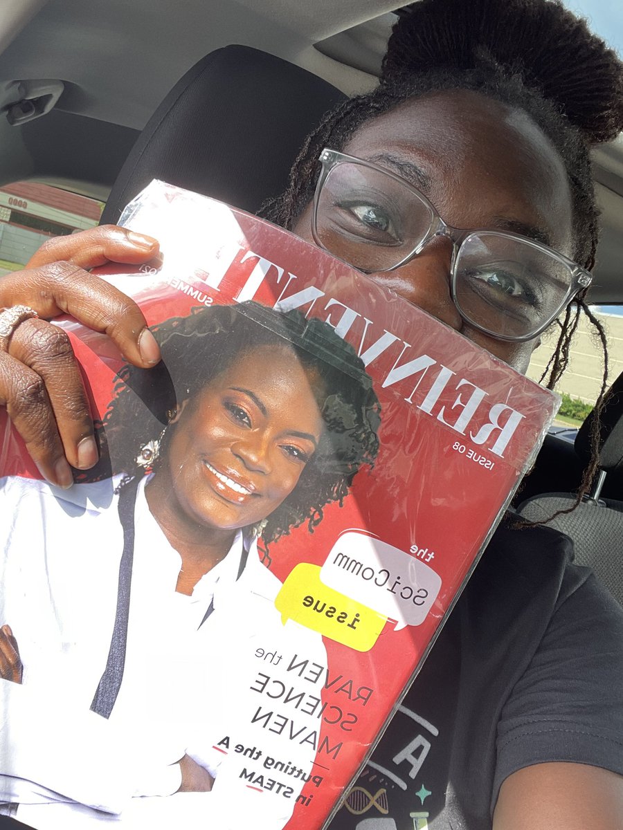 ravenscimaven's tweet photo. My first magazine cover 😭🥰❤️ @reinventedmag https://t.co/2iQZH4NWgA
